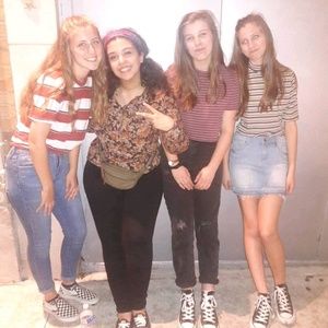 Meet your Posher, Cecelia